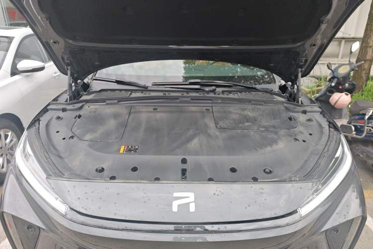 Used Rising R7 2024 Advanced Edition Engine Bay