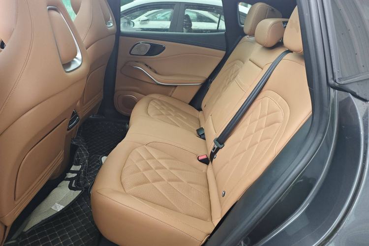 Used Rising R7 2024 Advanced Edition Left Rear Seat