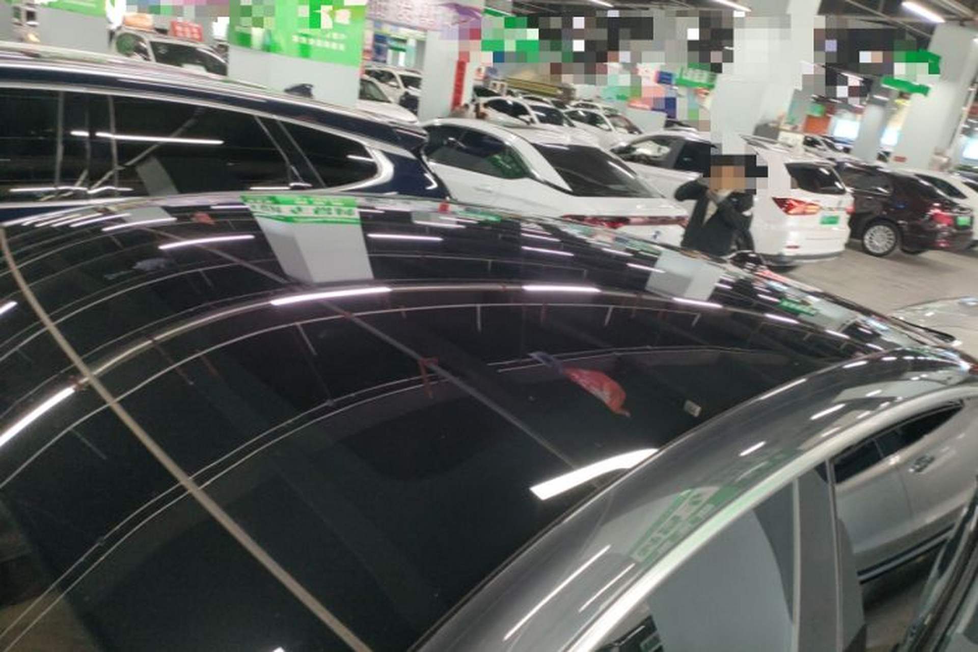 Used Rising R7 2022 Long-Range Advanced Edition Roof