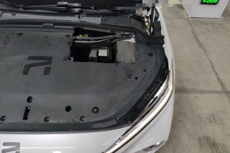 Used Rising R7 2022 Long-Range Advanced Edition Engine Bay Left