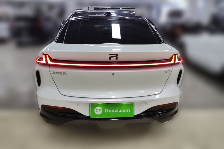 Used Rising R7 2022 Long-Range Advanced Edition Rear