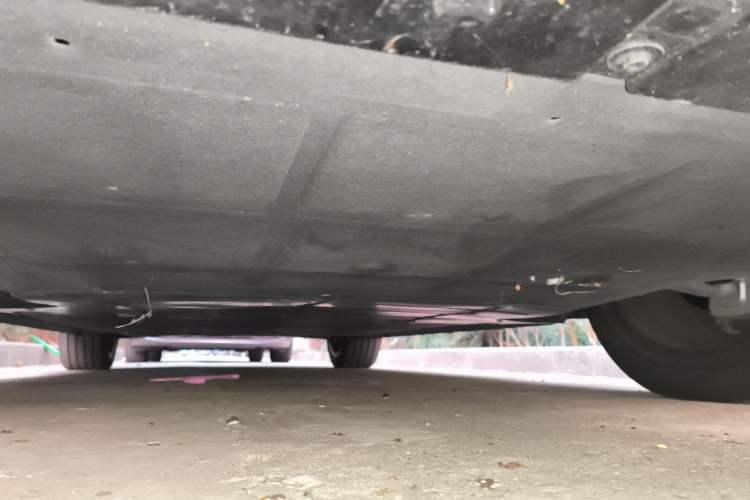 Used Rising R7 2022 Long-Range Advanced Edition Chassis Front