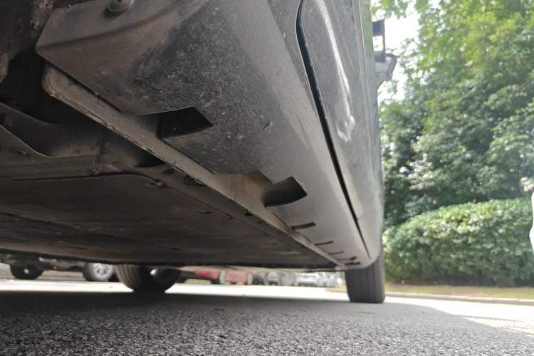 Used Rising R7 2022 Flagship Advanced Edition Chassis Rear Right