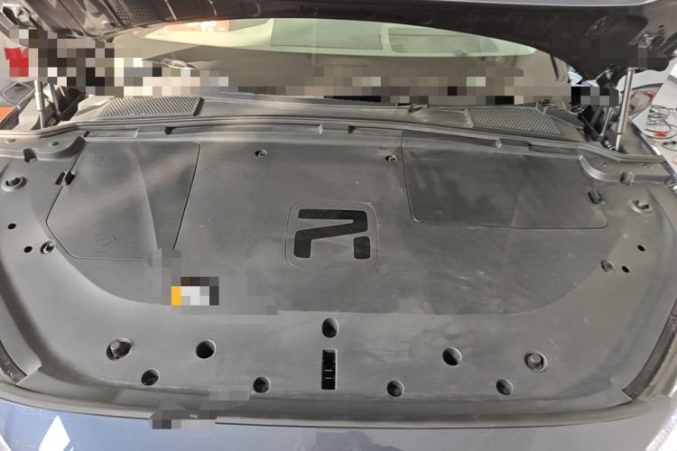 Used Rising R7 2022 Flagship Advanced Edition Engine Bay