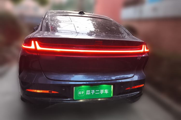 Used Rising R7 2022 Long-Range Advanced Edition Rear