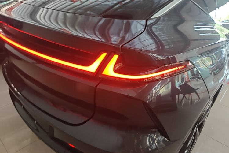 Used Rising R7 2022 Flagship Advanced Edition Right Rear Taillight