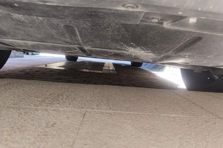 Used Rising R7 2022 High-Performance Advanced Edition Chassis Rear