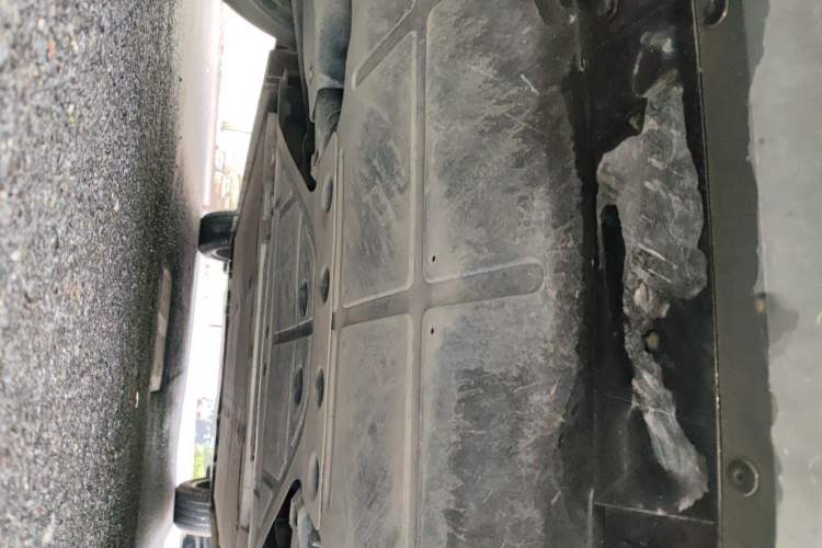 Used Rising R7 2022 Long-Range Advanced Edition Chassis Rear