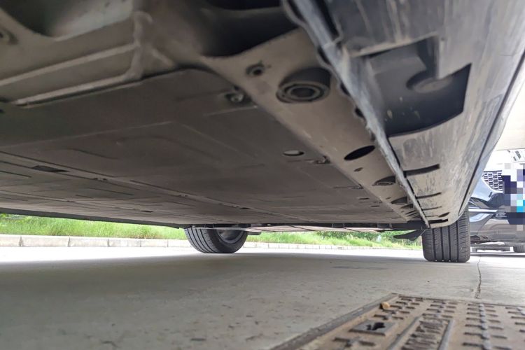 Used Rising R7 2022 Long-Range Advanced Edition Chassis Rear Right