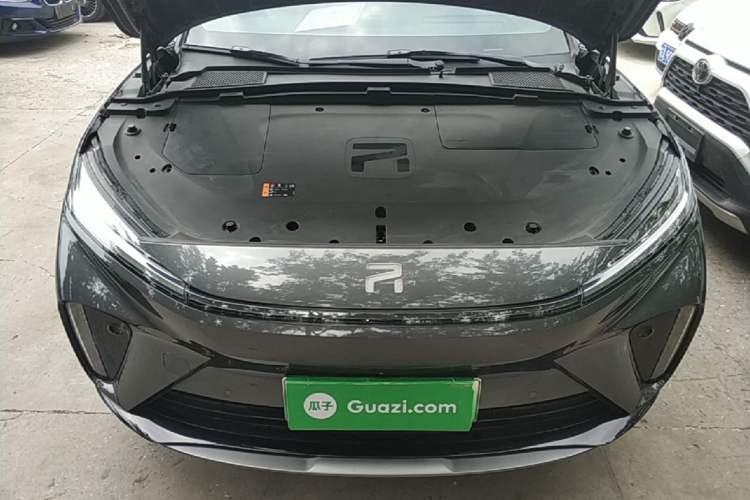Used Rising R7 2022 Flagship Advanced Edition Engine Bay