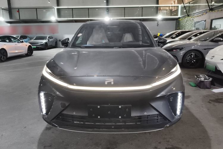 Used Rising R7 2022 Long-Range Advanced Edition Exterior 1