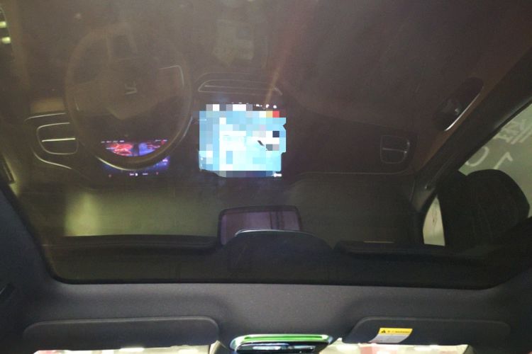 Used Rising R7 2022 Long-Range Advanced Edition Headliner