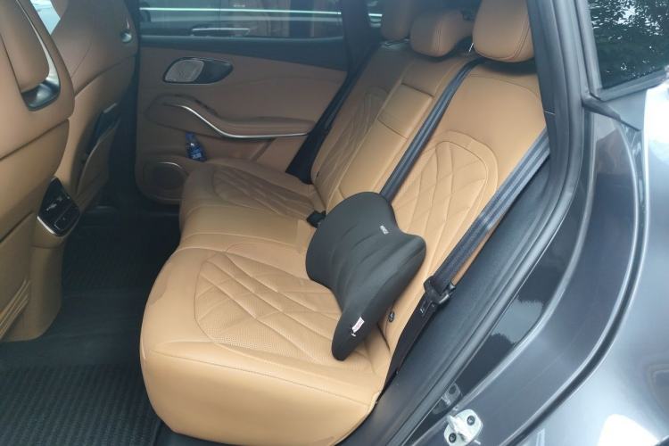 Used Rising R7 2022 Flagship Advanced Edition Left Rear Seat