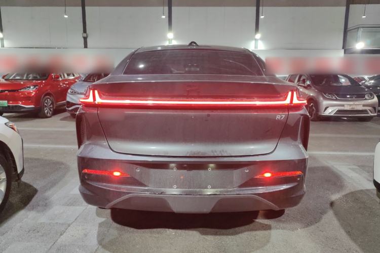Used Rising R7 2022 Long-Range Advanced Edition Rear