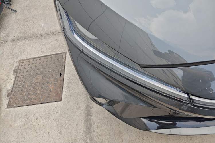 Used Rising R7 2022 Long-Range Advanced Edition Right Front Headlight