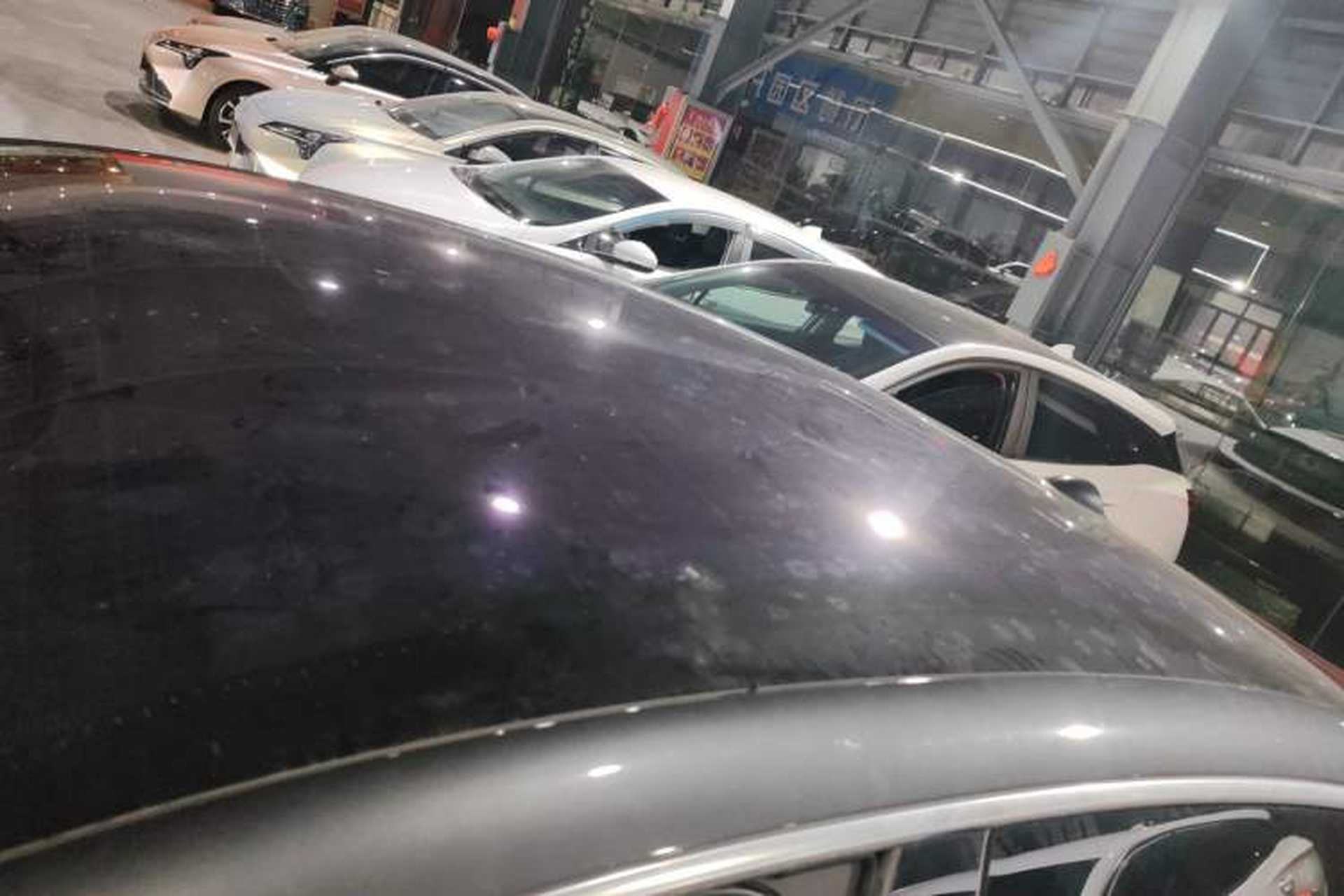 Used Rising R7 2022 Long-Range Advanced Edition Roof