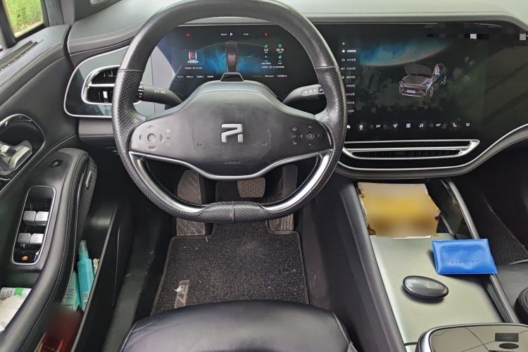 Used Rising R7 2022 Long-Range Advanced Edition Steering Wheel