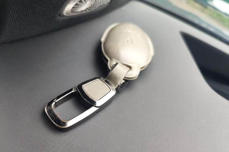 Used Rising R7 2022 Flagship Advanced Edition Vehicle Key
