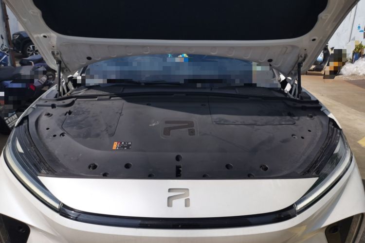 Used Rising R7 2022 Long-Range Advanced Edition Engine Bay