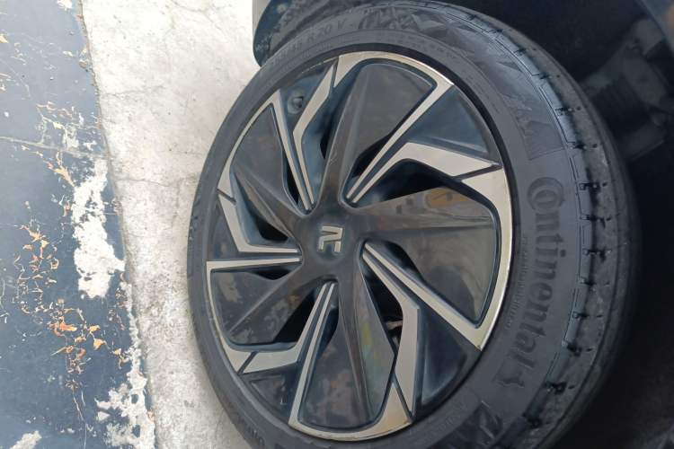Used Rising R7 2022 Long-Range Advanced Edition Exterior 8