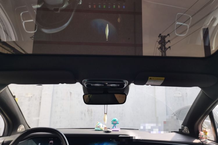 Used Rising R7 2022 Long-Range Advanced Edition Headliner