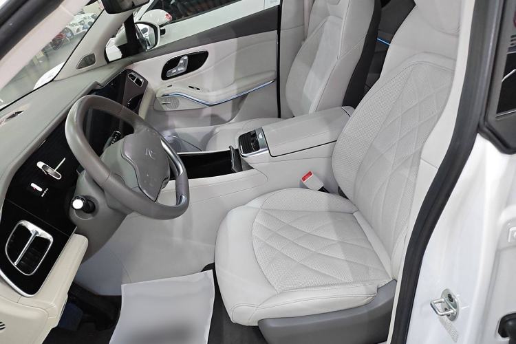 Used Rising R7 2022 Flagship Advanced Edition Left Front Seat