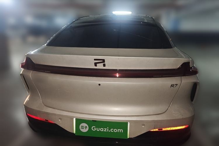 Used Rising R7 2022 Long-Range Advanced Edition Rear