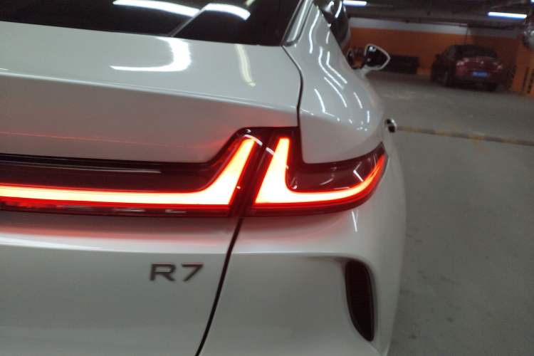 Used Rising R7 2022 High-Performance Advanced Edition Right Rear Taillight