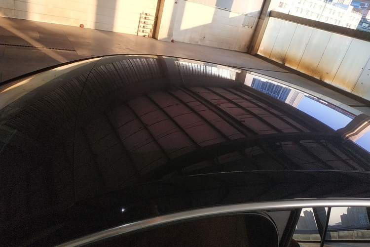 Used Rising R7 2022 Flagship Advanced Edition Roof