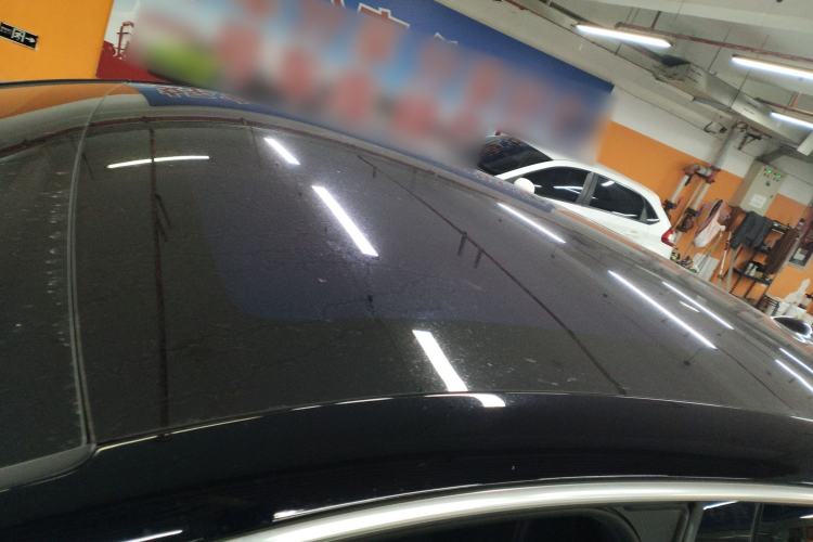 Used Rising R7 2022 High-Performance Advanced Edition Roof