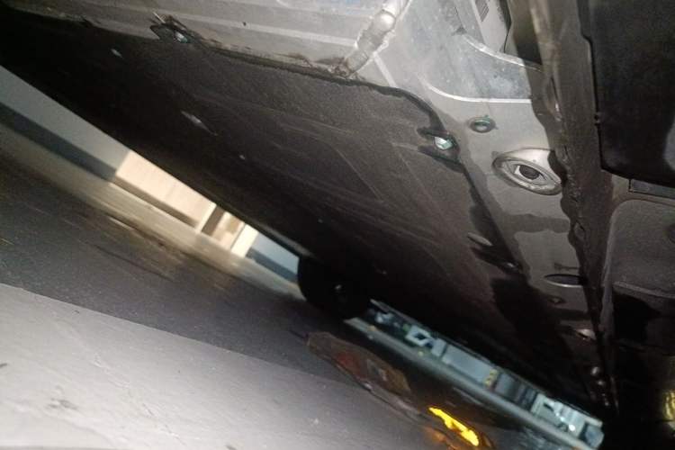 Used Rising R7 2023 Performance Screen Pro Edition Chassis Rear Right