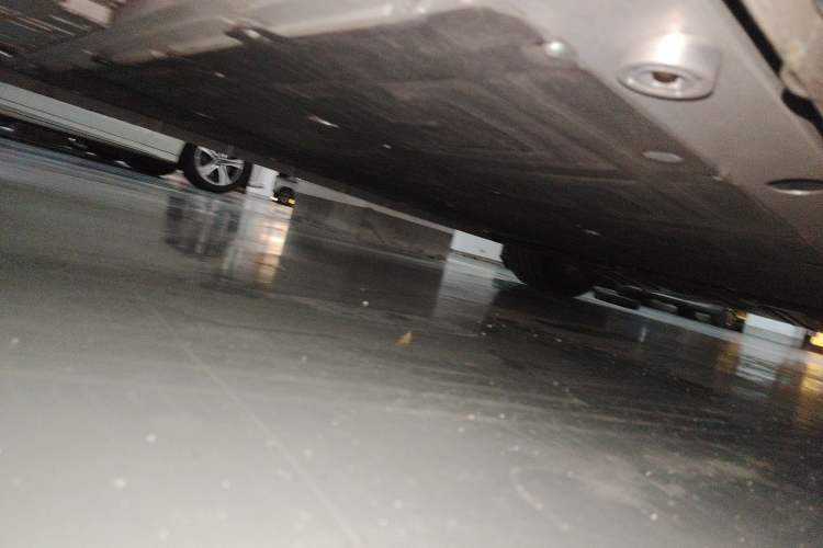 Used Rising R7 2023 Rear-Drive Screen King Edition Chassis Rear Right
