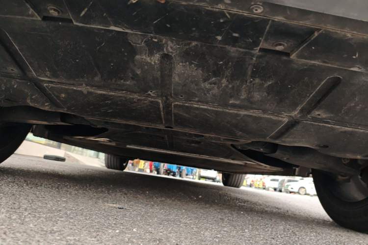 Used Rising R7 2023 Long-Lasting Screen King Edition Chassis Rear