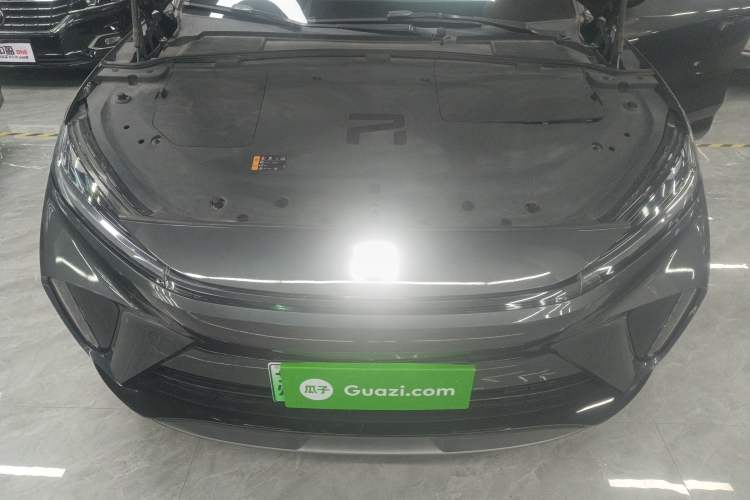 Used Rising R7 2023 Long-Lasting Screen King Edition Engine Bay