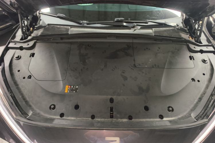Used Rising R7 2023 Flagship Edition Engine Bay