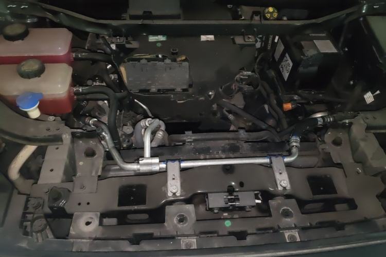 Used Rising R7 2023 Long-Lasting Screen King Edition Engine Bay