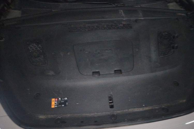 Used Rising R7 2023 Rear-Drive Screen King Edition Engine Bay