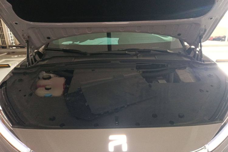Used Rising R7 2023 Rear-Drive Screen King Edition Engine Bay
