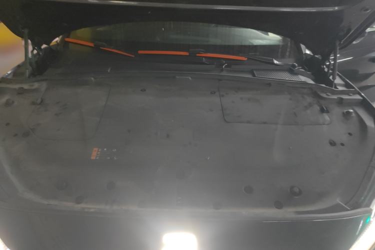 Used Rising R7 2023 Rear-Drive Screen King Pro Edition Engine Bay