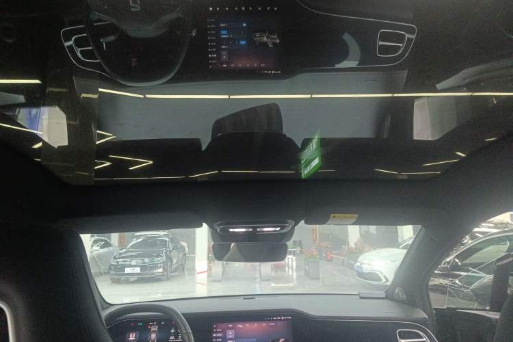 Used Rising R7 2023 Long-Lasting Screen King Edition Headliner