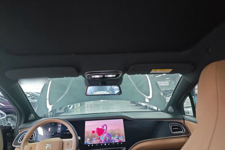 Used Rising R7 2023 Rear-Drive Screen King Pro Edition Headliner
