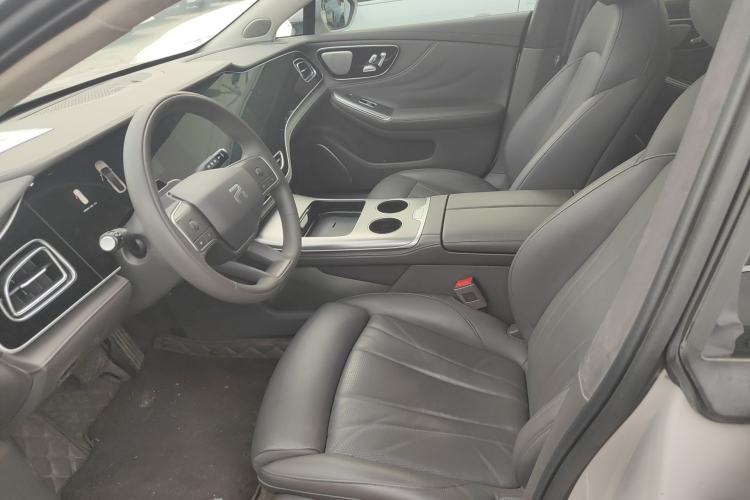 Used Rising R7 2023 Performance Screen Pro Edition Left Front Seat