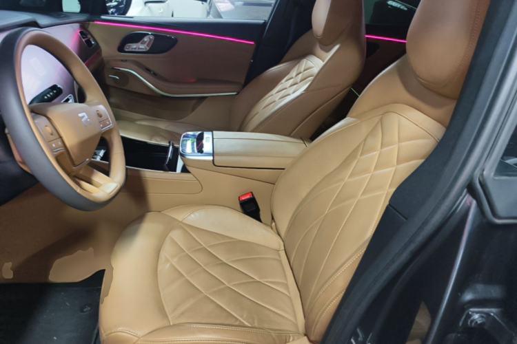 Used Rising R7 2023 Flagship Edition Left Front Seat