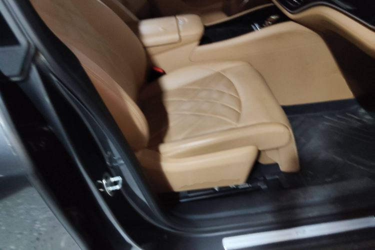 Used Rising R7 2023 Rear-Drive Screen King Edition Right Front Seat