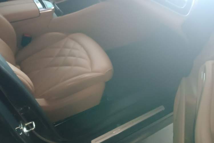 Used Rising R7 2023 Rear-Drive Screen King Pro Edition Right Front Seat