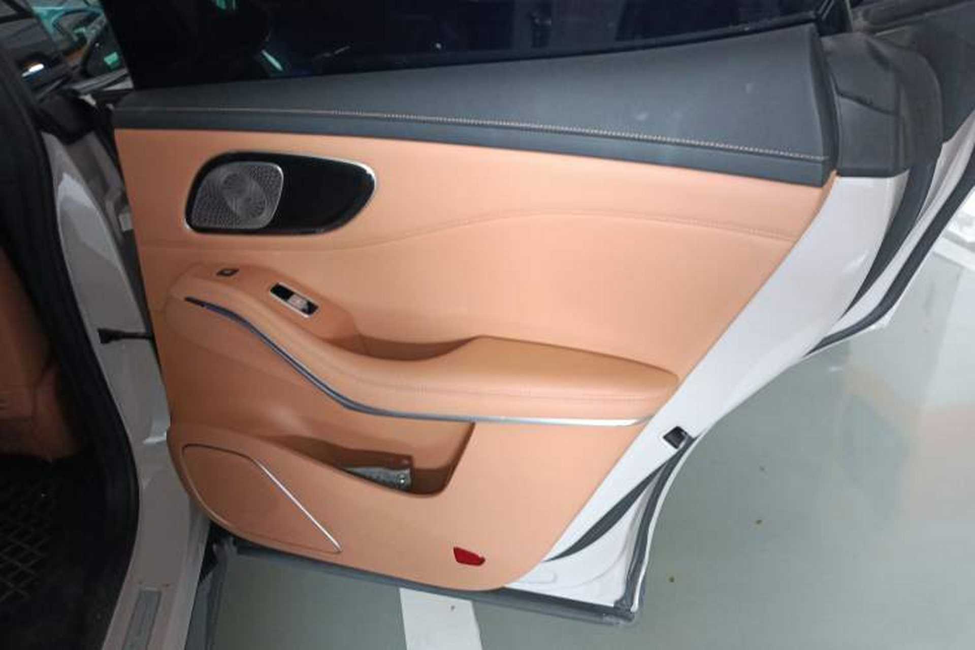 Used Rising R7 2023 Rear-Drive Screen King Edition Right Rear Door Interior