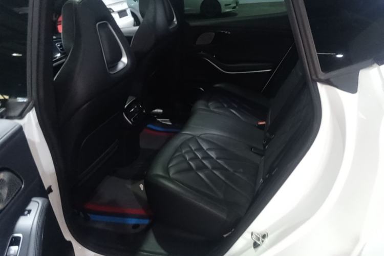 Used Rising R7 2023 Rear-Drive Screen King Pro Edition Left Rear Seat