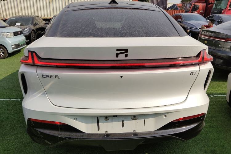 Used Rising R7 2023 Rear-Drive Screen King Edition Rear