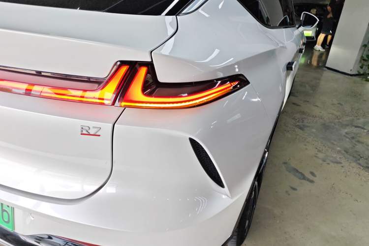 Used Rising R7 2023 Flagship Edition Right Rear Taillight