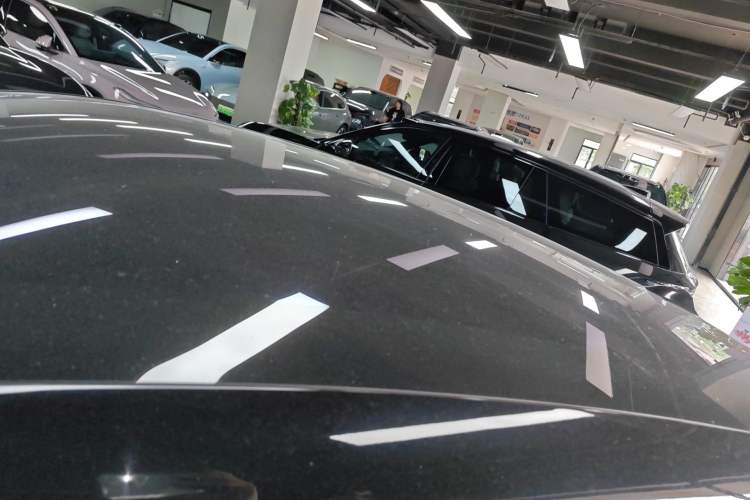 Used Rising R7 2023 Flagship Edition Roof